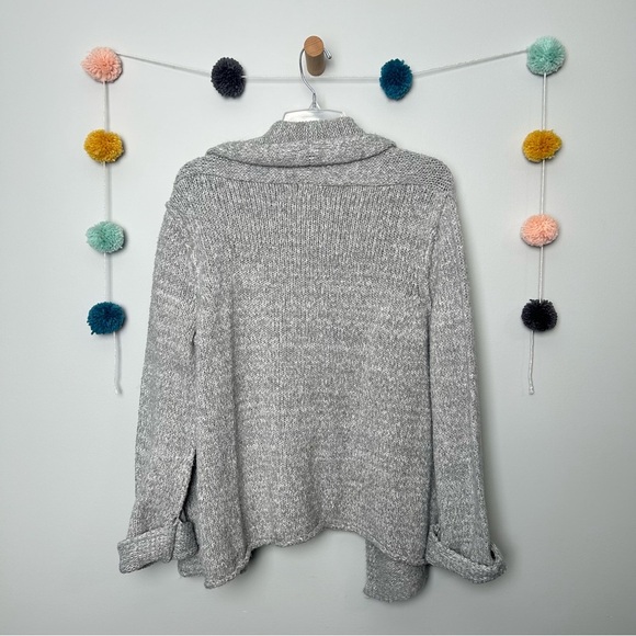 Anthropologie Gray Knit Oversized Cardigan - Picture 7 of 7